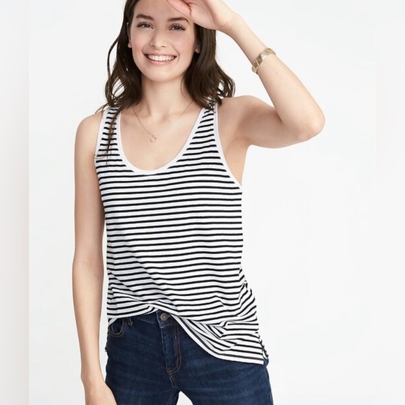 Old Navy Black and White Tank Top for Women in Size XS - Picture 1 of 4